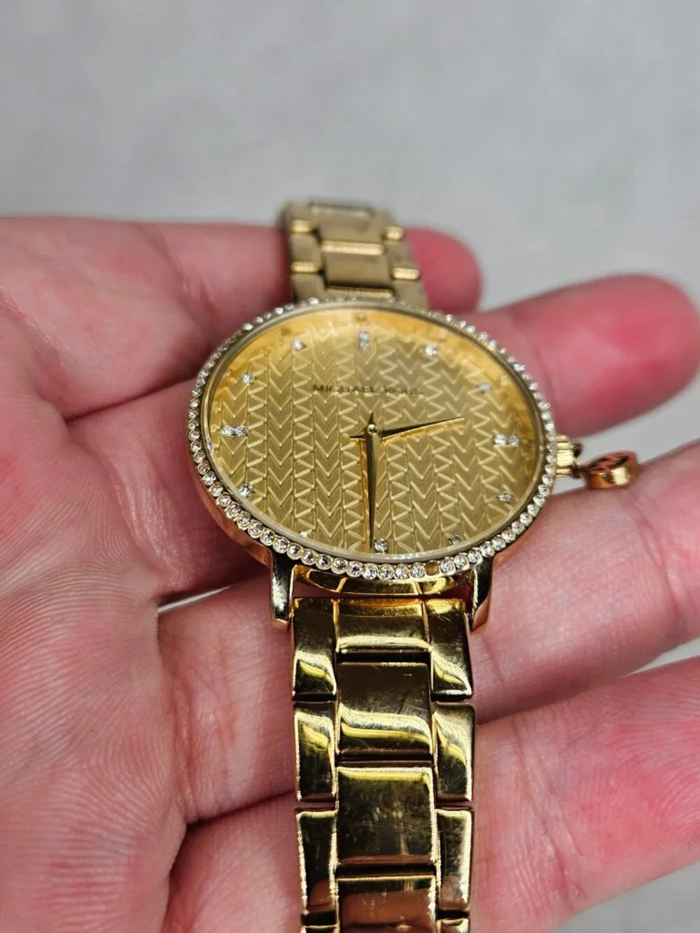Michael Kors MK7572 Mini Pyper Pave Crystal Gold Tone Womens Watch Wristwatch